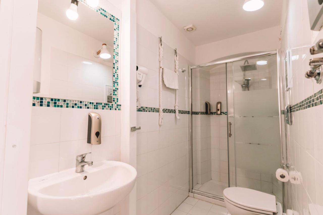 Charmelise Apartment Специя Екстериор снимка